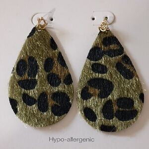 Leopard Print Teardrop Earrings - Green Textured.